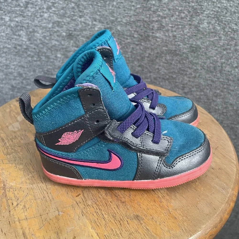 Nike Air‎ Jordan 1 Retro Skinny High Tropical Teal Size 7C Grey Pink 602658-309